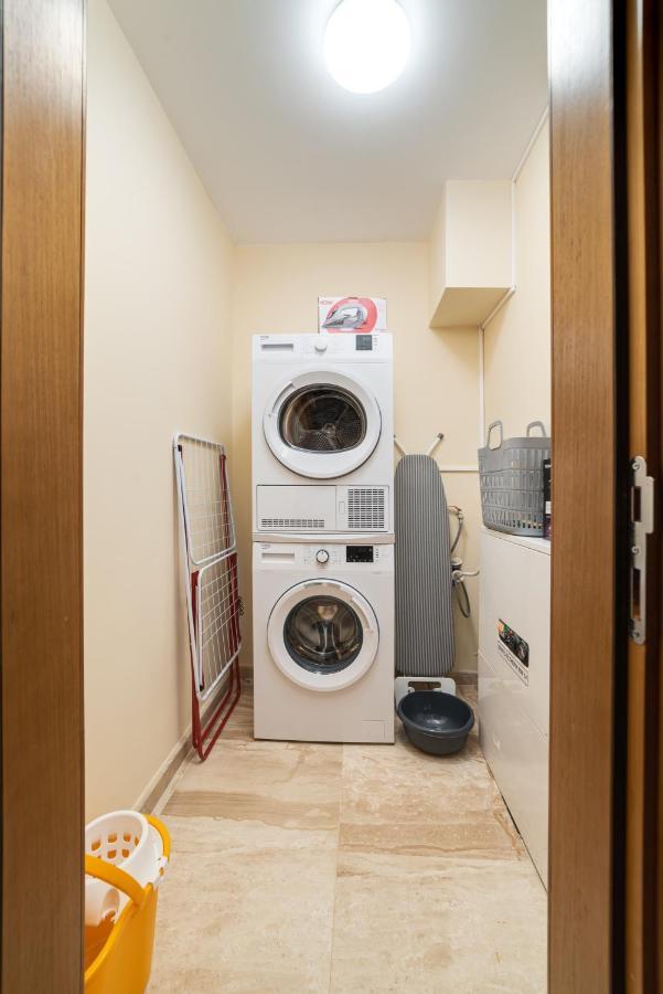 Deluxe And Central Garden Apartment ヴァルナ エクステリア 写真